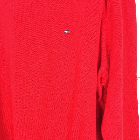 Tommy Hilfiger men’s red long sleeve crewneck knit sweater Size Medium - Picture 2 of 5